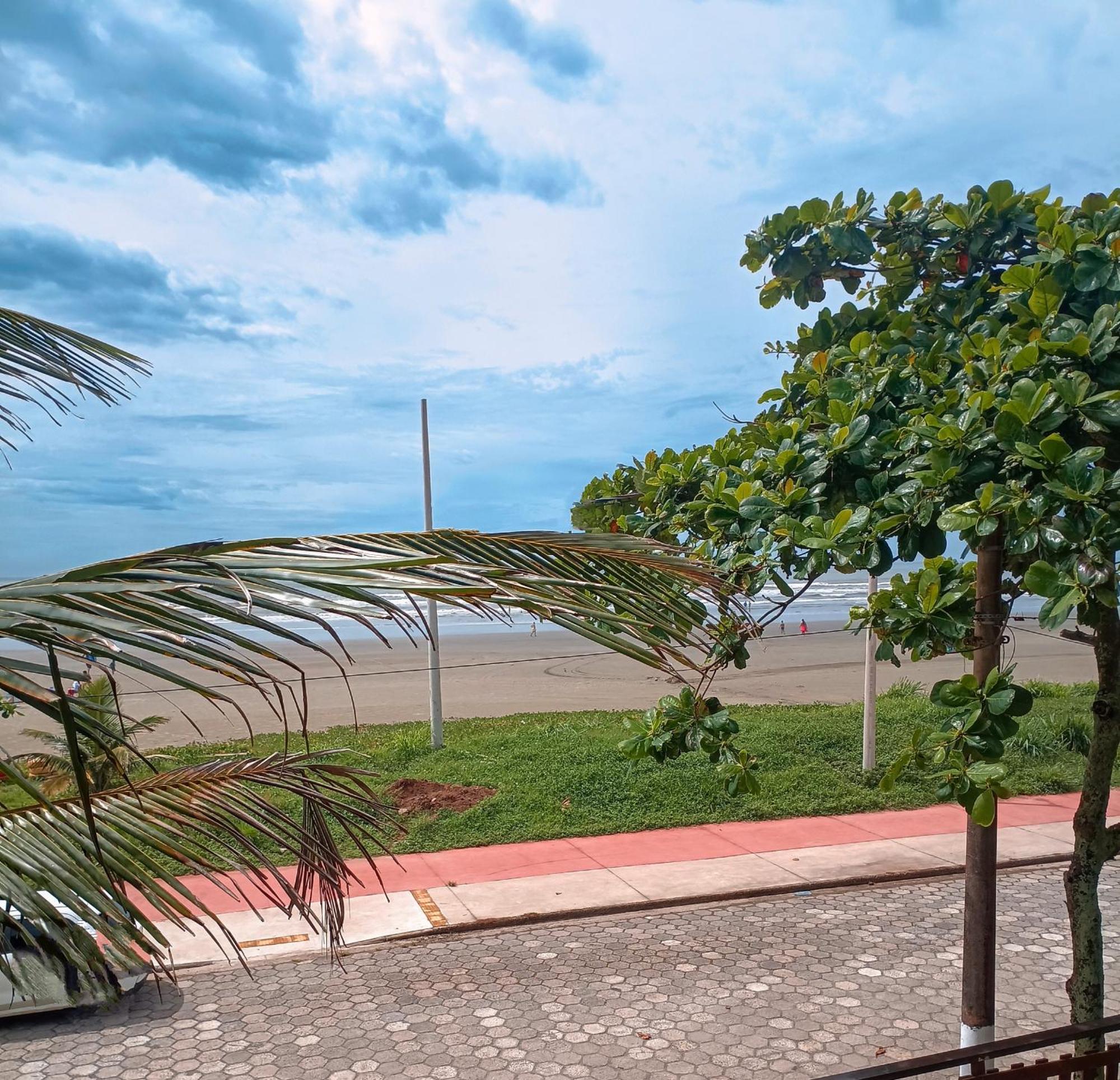 Pousada Beira Mar Peruíbe Exteriör bild